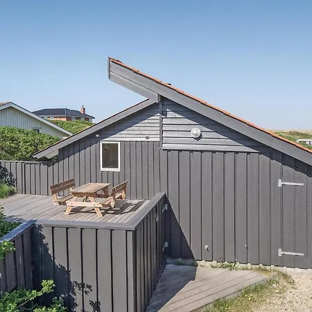 Härligt Hem I Vejers Strand Med Bastu Semesterbostad