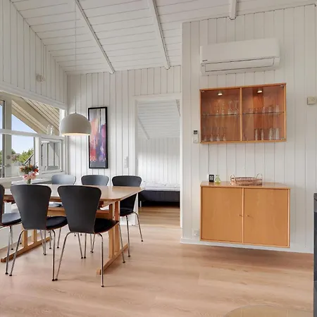 Koselig Hjem I Vejers Strand Med Badstue