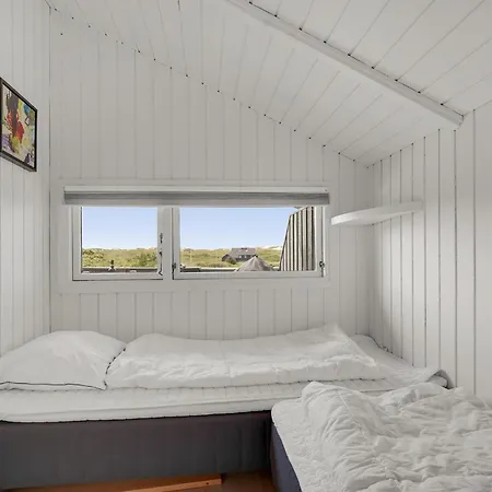 بيت للعطل Lovely Home In Vejers Strand With Sauna فايرس ستراند