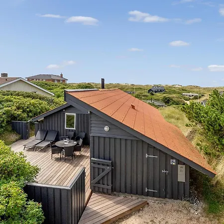 Härligt Hem I Vejers Strand Med Bastu Vejers Strand